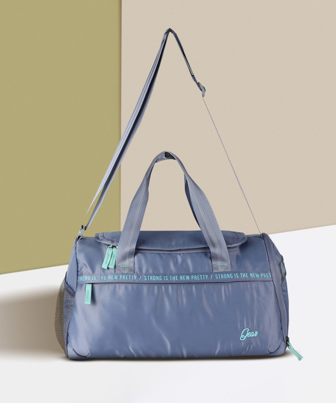 Gear SHINE ON DUFFLE WITH SHOE POCKET Gym Duffel Bag