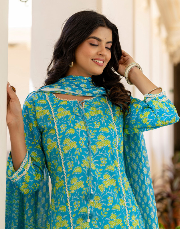 Skylee Women Kurta Pant Dupatta Set