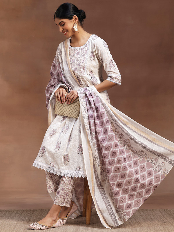 LIBAS Women Kurta Pant Dupatta Set