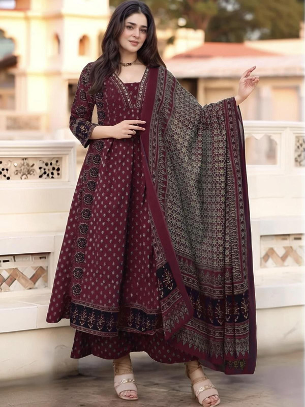 MAK FASHIONS Women Kurta Palazzo Dupatta Set