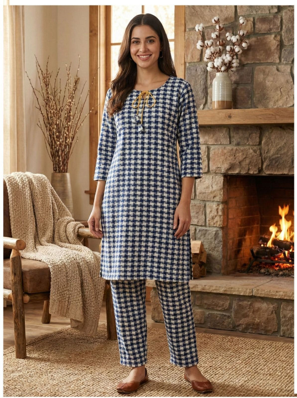 Mahe International Women Kurta Pyjama Set