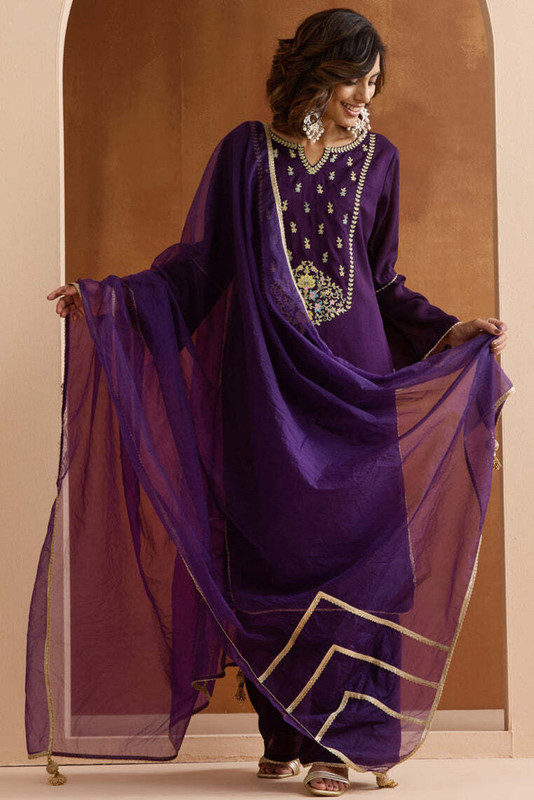 Ishin Women Kurta Pant Dupatta Set