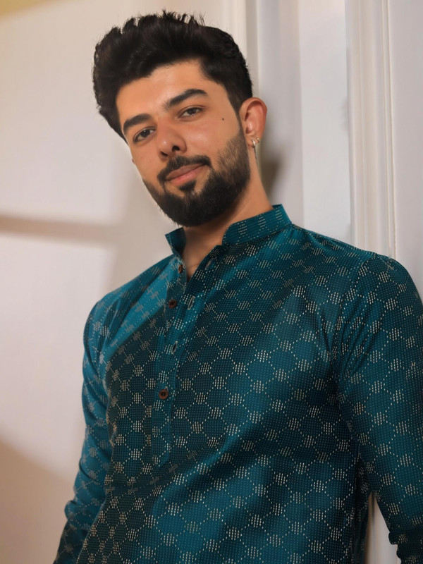 Koshin Men Kurta Pyjama Set
