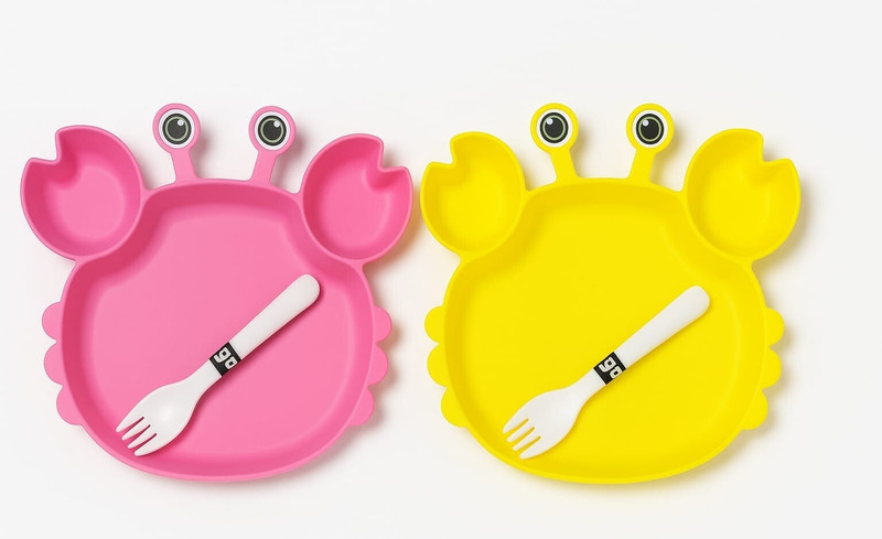INNIE MINNIE CREATIONS Crab plate for kids  - BPA FREE PLASTIC, Food grade plastic(Yellow, Pink)