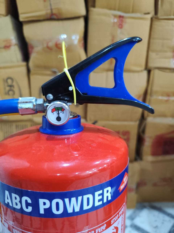 BHRAT Enterprises Portable Fire Extinguisher– Car, Kitchen, Office & Home Use Fire Extinguisher Mount(6 kg)