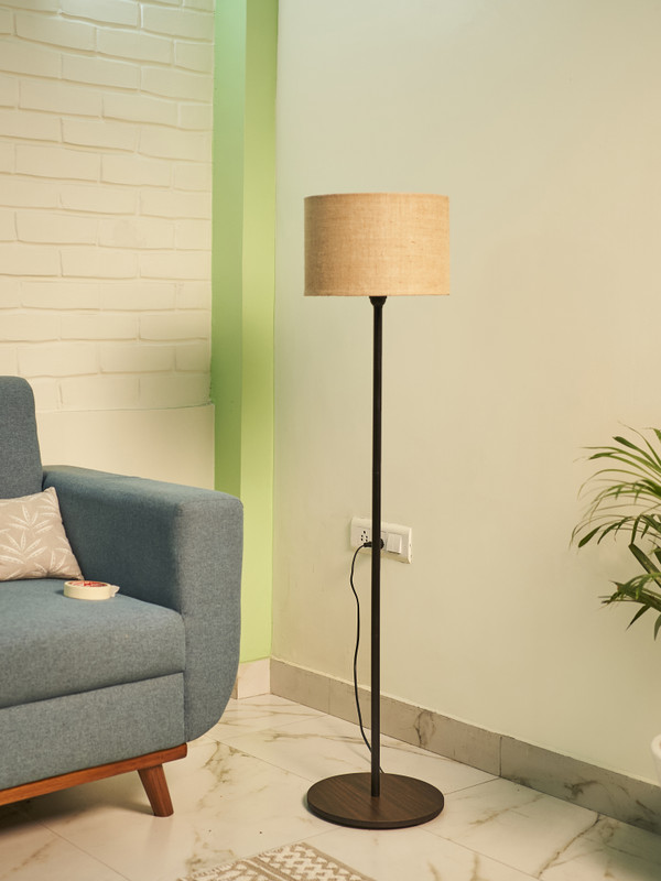 Prodezine Tripod Floor lamp