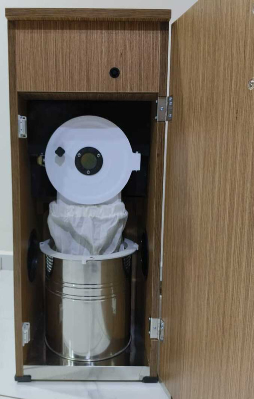 Alphaa Wooden Flourmill