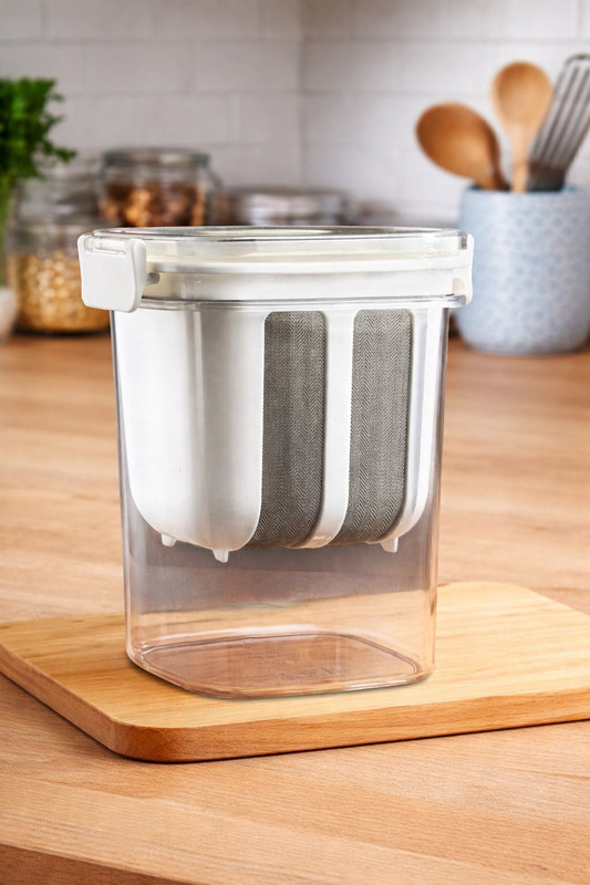 Yb Store Yogurt And Curd Maker Filter with Storage Container Yogurt Maker(White)