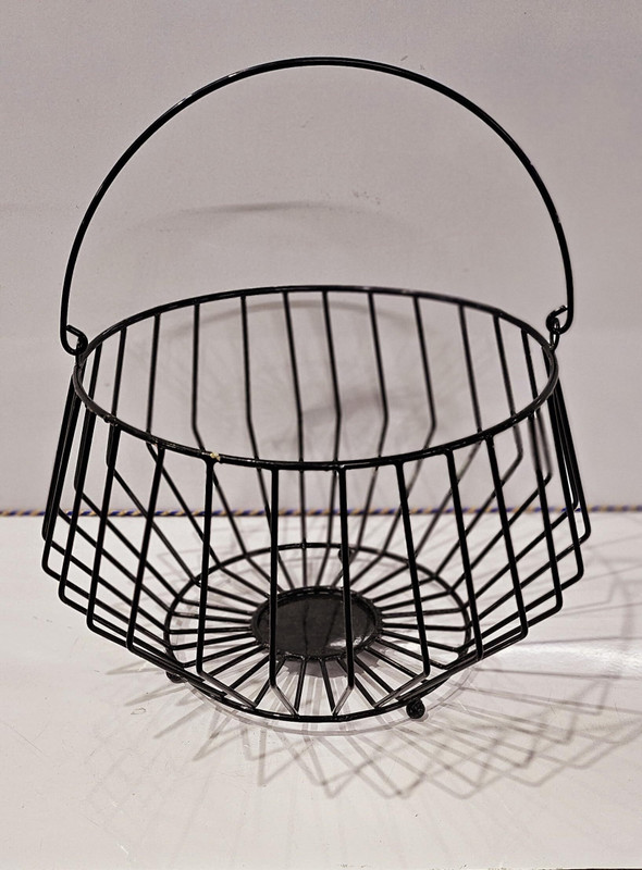 The urban home Iron Fruit & Vegetable Basket(Black)