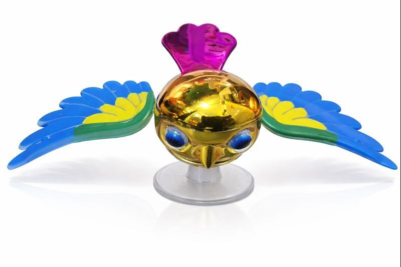 Zology Dashboard Decorative Flying Bird Showpiece birds Gag Toy