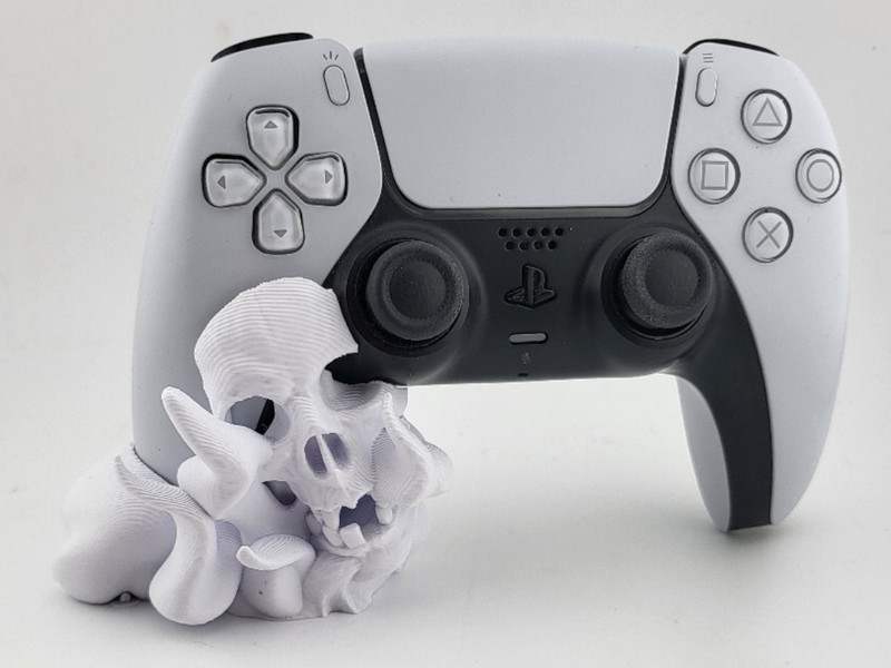 Manifestation Skull Gaming Controller Stand Holder for PS5 DualSense / PS4 / Xbox Bluetooth  Gamepad(White, For PS5)