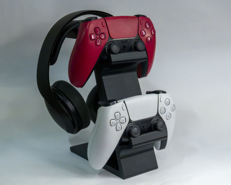 Craftedlayer studio Gamepad and Headset Stand  Gaming Accessory Kit(Black, For PC, PS3, PS4, PS5, PSP, Xbox, Xbox 360, Xbox Series S)