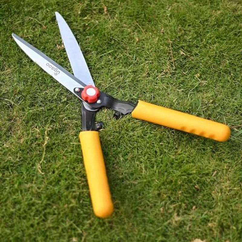 UGAOO Hedge Shear(10Inch Blade)With Wooden Handle For Indoor Outdoor andHome Gardening NUG_20 Garden Tool Kit(1 Tools)