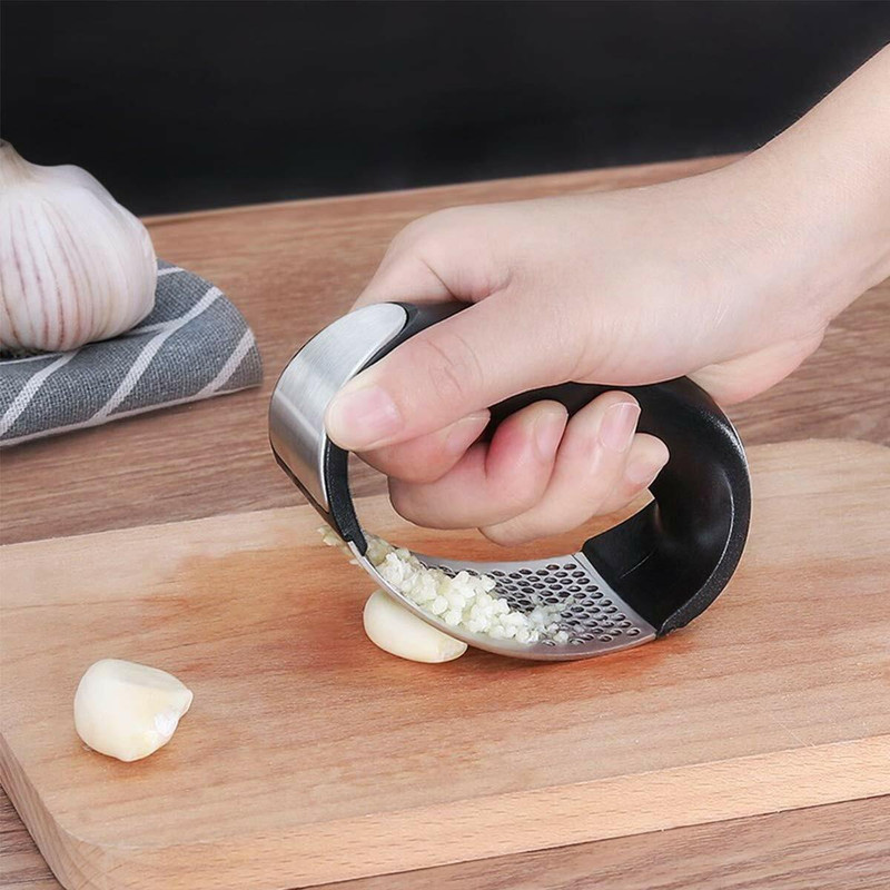 NHB BOUTIQUE Stainless Steel Curve Garlic Presser Garlic Press(Black, Silver)