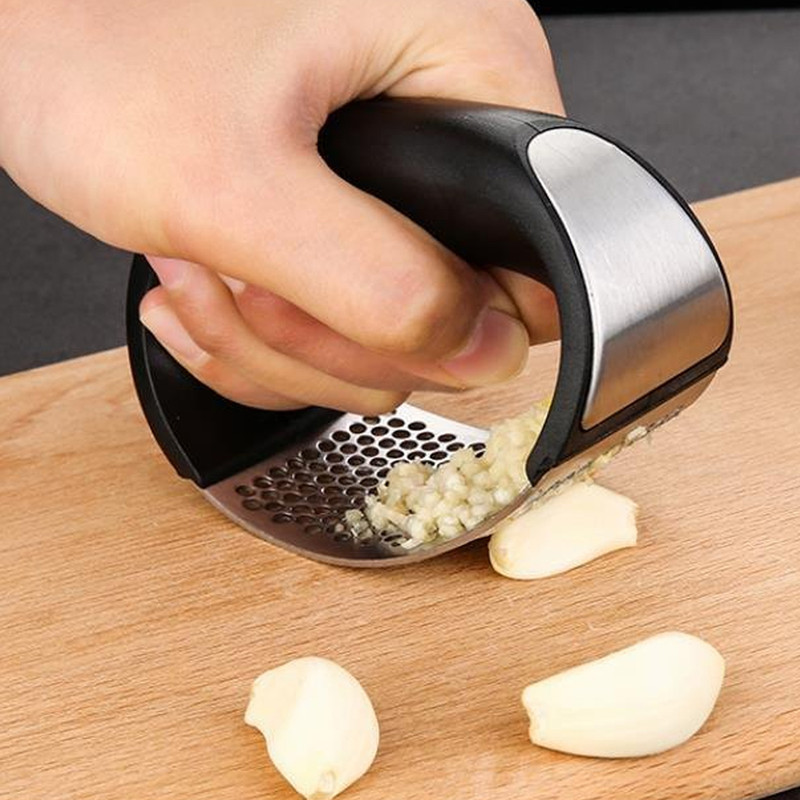 Wemix Garlic Press - Effortless Crushing for Fresh Garlic Garlic Press(Black, Silver)