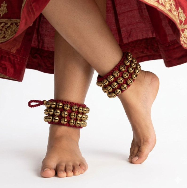 DIGSMORDEN Bharatanatyam, Kathak, Kuchipudi, Manipuri, Odissi, Mohiniyattam Ghungroo(40 Bells)