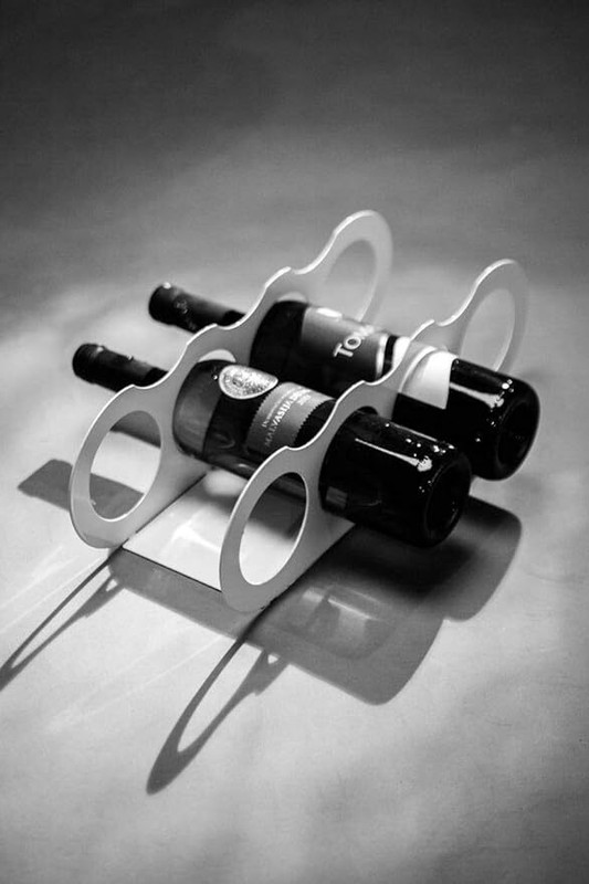 Indian Decor 401312 Minimalistic Iron Glass Holder