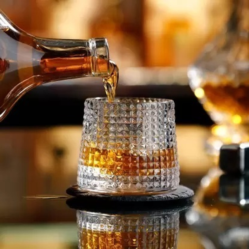 TINSUHG (Pack of 2) Whiskey Glass Elegant Rotatable Glass with Heavy Base,Tumbler Rocks Glass Set Whisky Glass(220 ml, Glass, Clear)