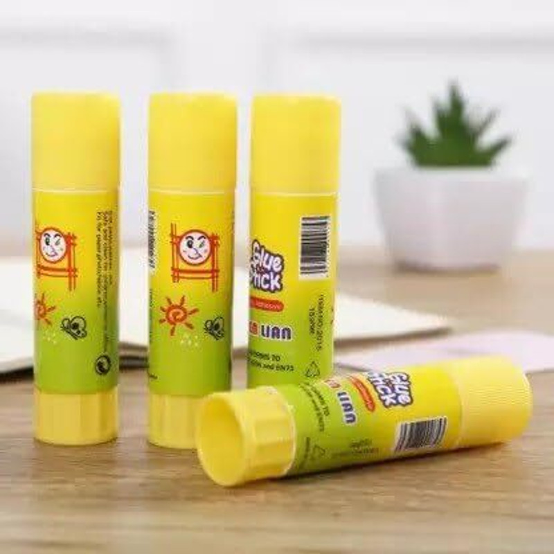 WAKTORO Multi-Purpose Super Glue Stick Non Toxic Transparent Adhesive Glue(9 ml)