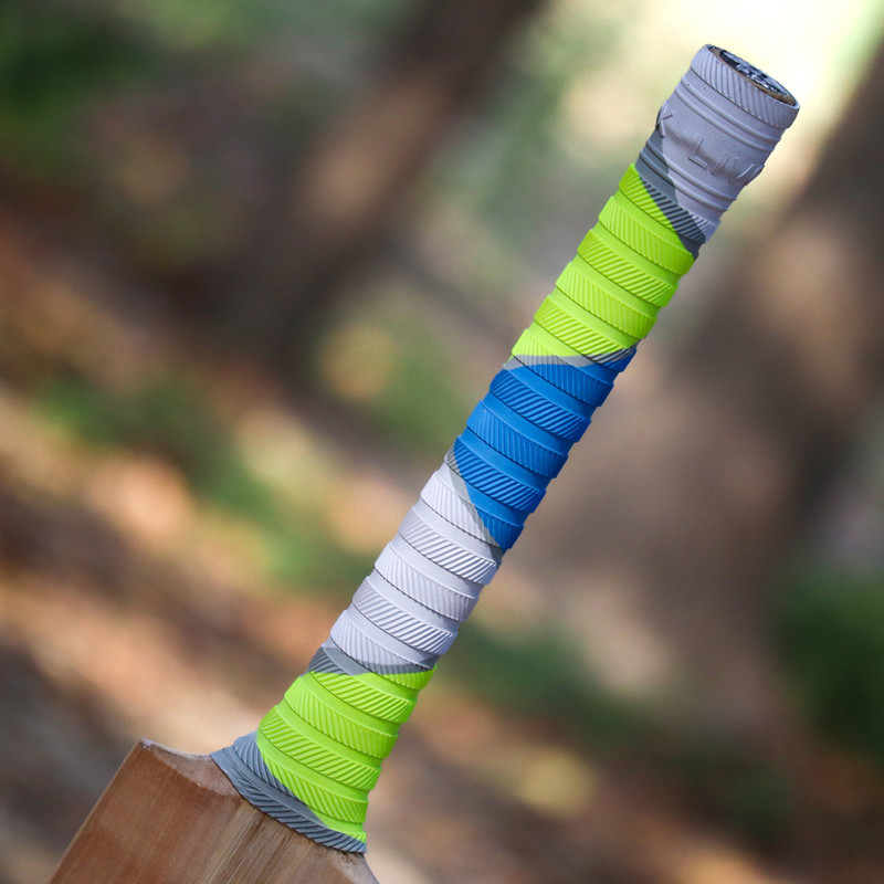 LIVOX Good Comfort Thunder blade Texture Cricket Bat Handle Grip Ultra Tacky(Pack of 1)