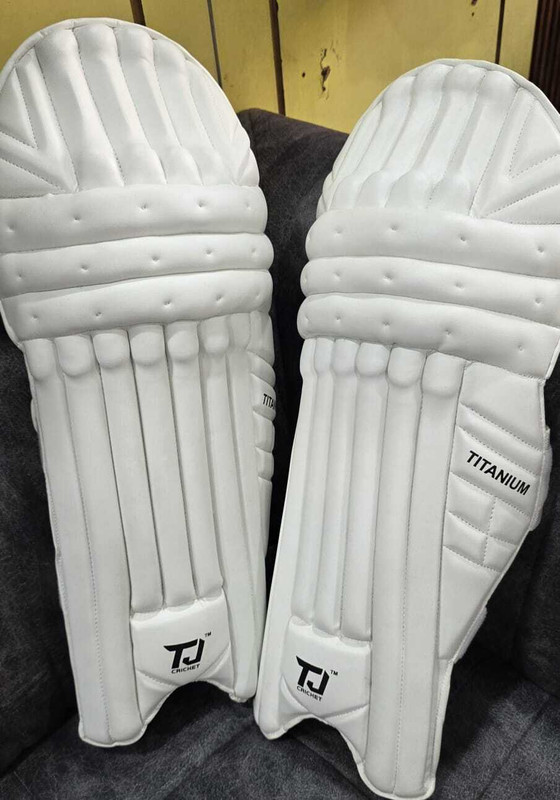 TJ CRICKET TITANIUM PLUS Cricket Guard Combo