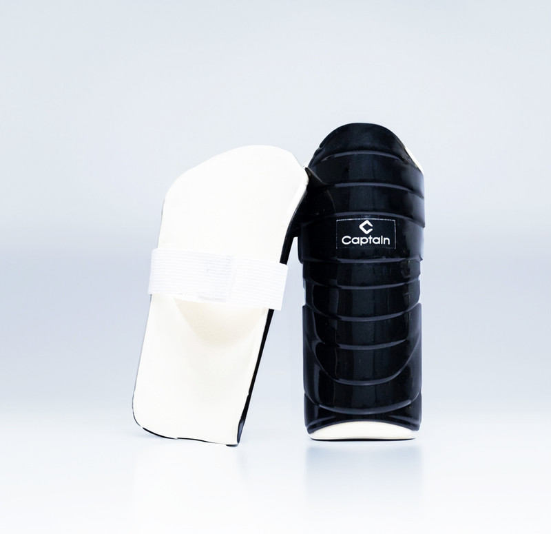 CAPTAIN REGULAR SHINGUARDS Football Shin Guard