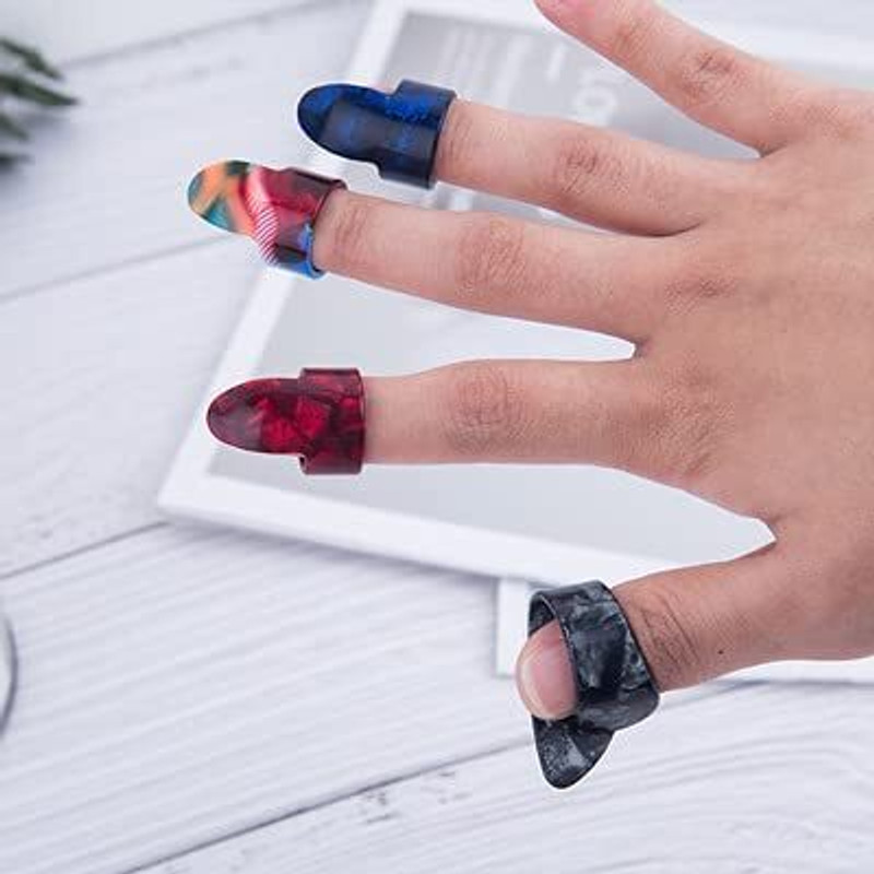Ezliving Thumb Picks Finger Picks Guitar Pick(Pack of 8)