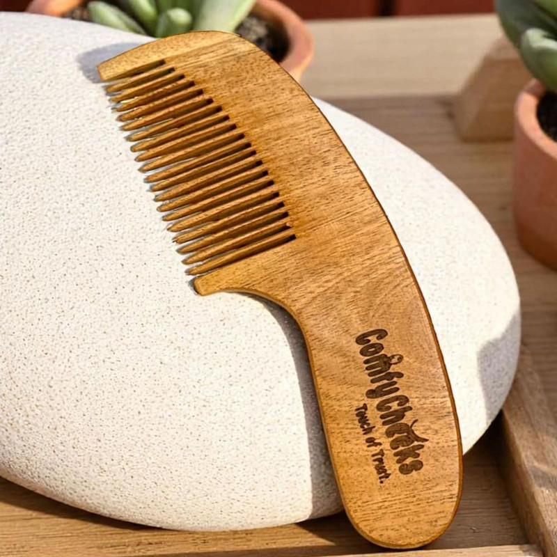Comfy Cheeks Wooden Hair Comb for Kids – Gentle, Anti-Static, Smooth Detangling Comb