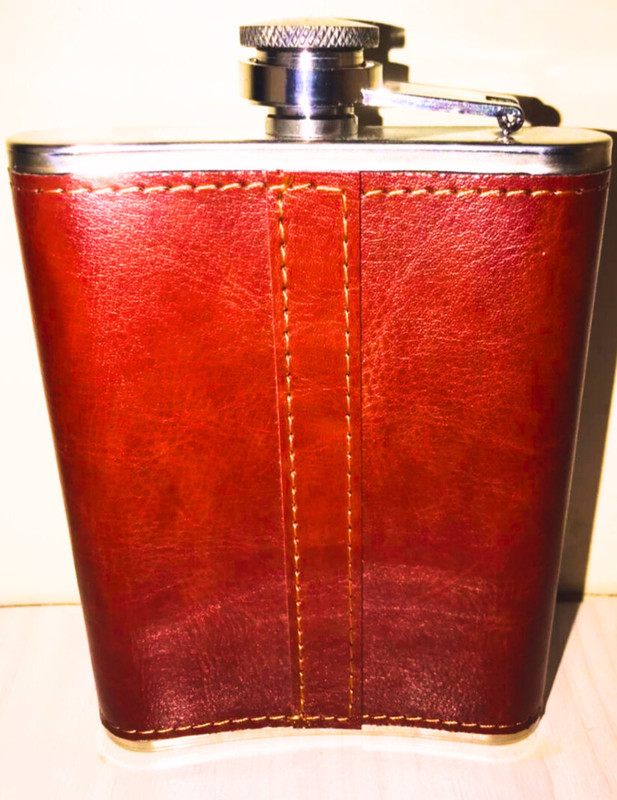 Default Jgg hip flask (240 ml) steel and stitched leather hip flask 8 0z (236ml) Hip Flask(250 ml)