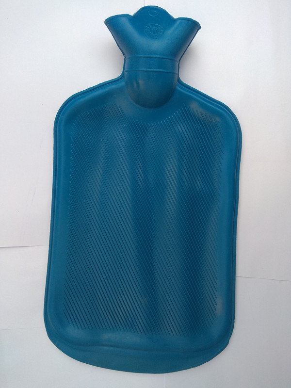 mom haven mn009 non electrical 2 L Hot Water Bag(Blue)