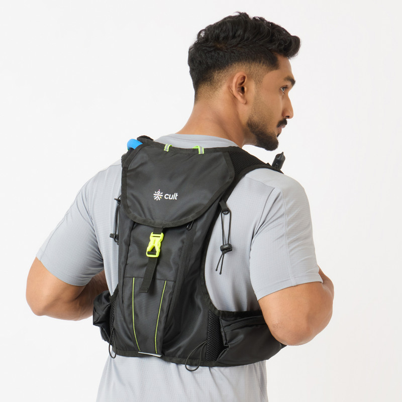 Cult Hydration Bag -2L Hydration Pack
