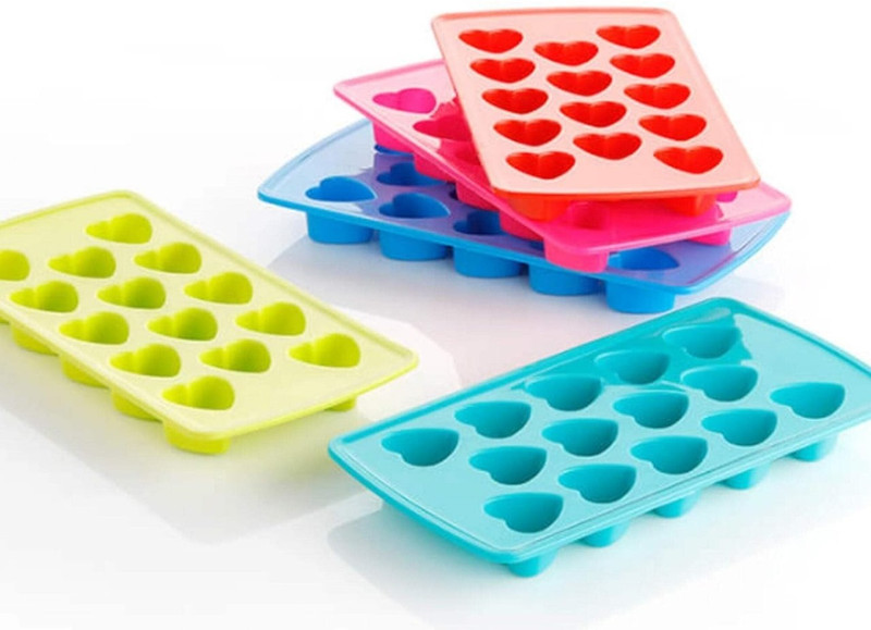 Lakshyaventures Heart shape ice cube tray Multicolor Plastic Ice Cube Tray(Pack of3)