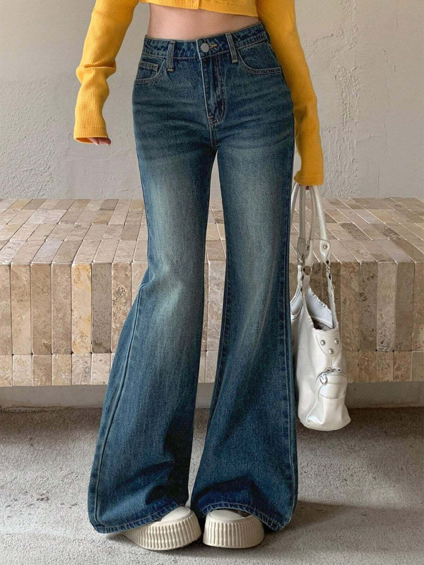 AAV2 Flared Women Light Green Jeans