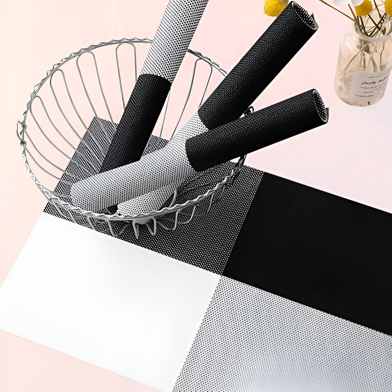 Glitzn Set of 6 Dining Table Place Mats (White & Black) Analog Kitchen Timer