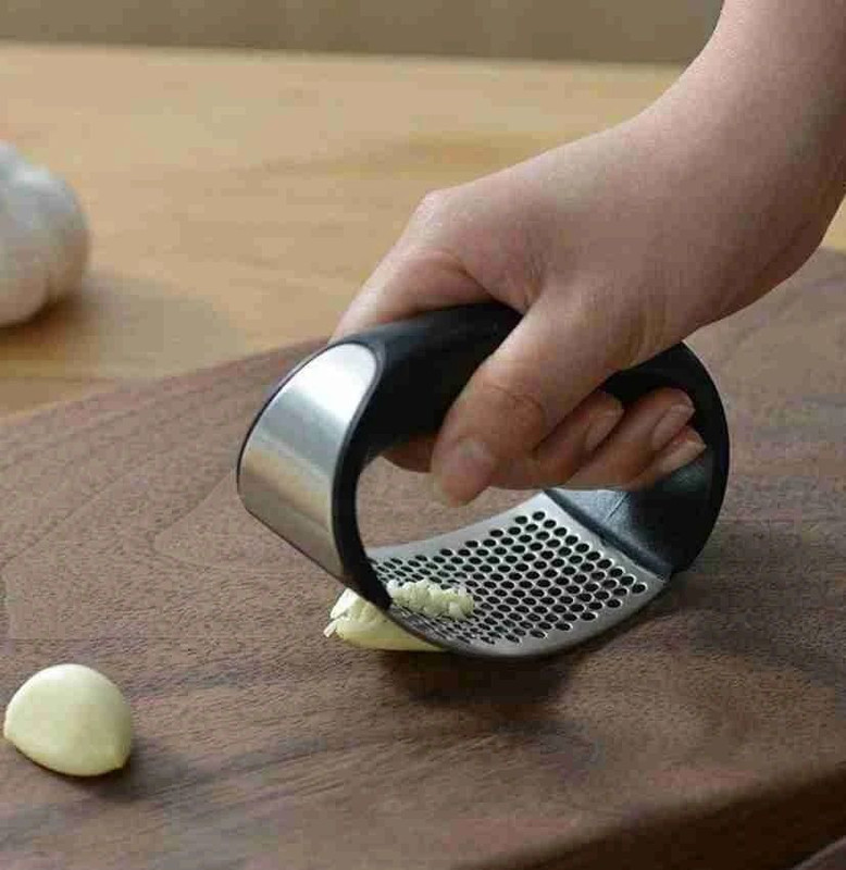 TDX Stainless Steel Garlic Ginger Press Masher Portable Kitchen Tool Set(Black / Silver, Crusher)