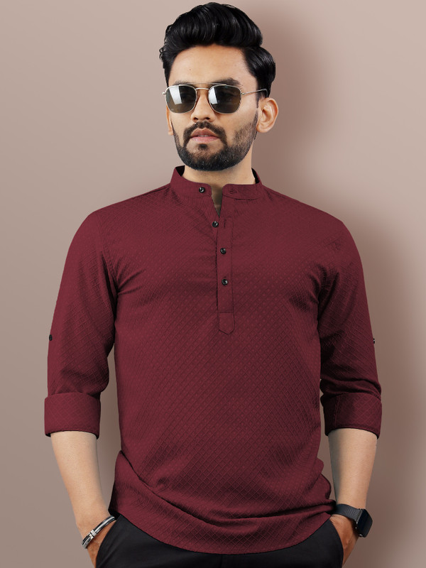 VeBNoR Men Self Design Straight Kurta(Maroon)