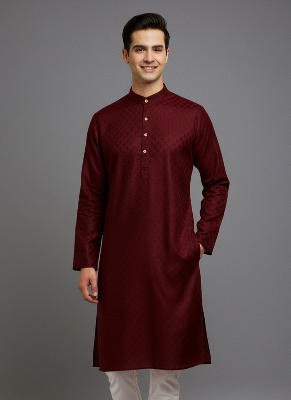 Tibra Collection Men Solid Straight Kurta(Maroon)