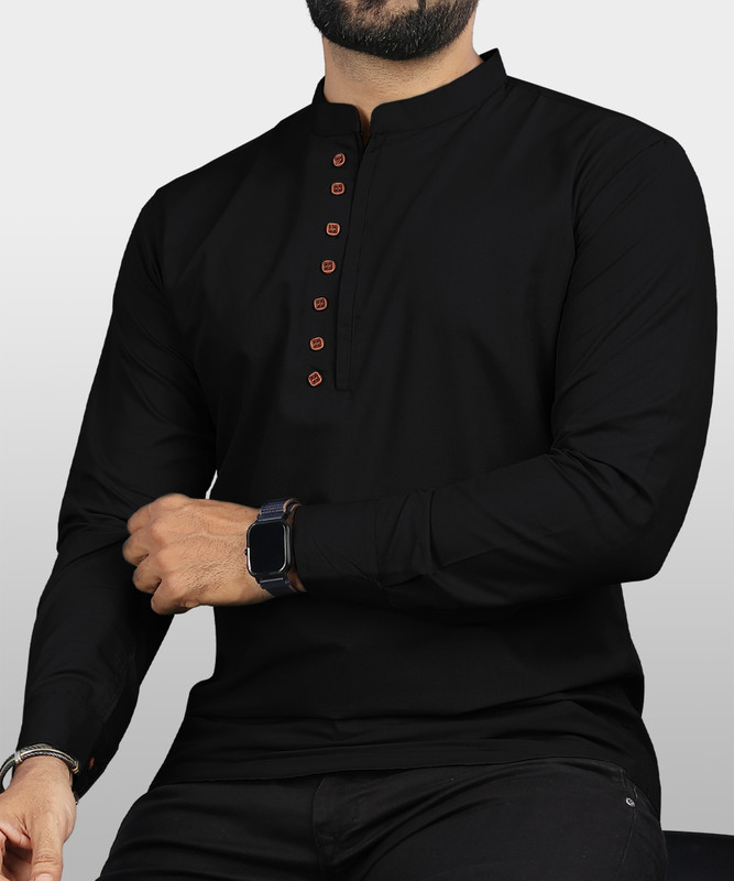 VTEXX Men Solid Straight Kurta(Black)