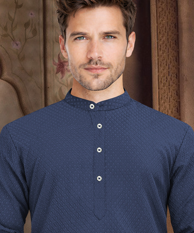 VeBNoR Men Solid Straight Kurta(Dark Blue)