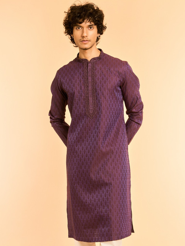 DIWAS by Manyavar Men Embroidered Straight Kurta(Purple)