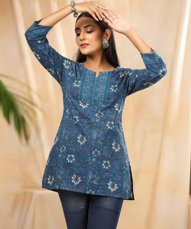 Honeycrafts Women Printed Straight Kurta