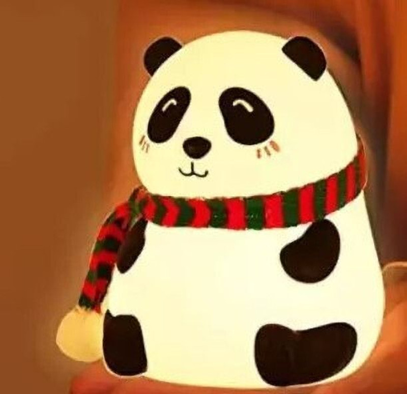 KVY Cute Panda,USB Rechargeable, 7-Colors Changing Light, Room Decor Table Lamps Lamp Shade(Silicone)