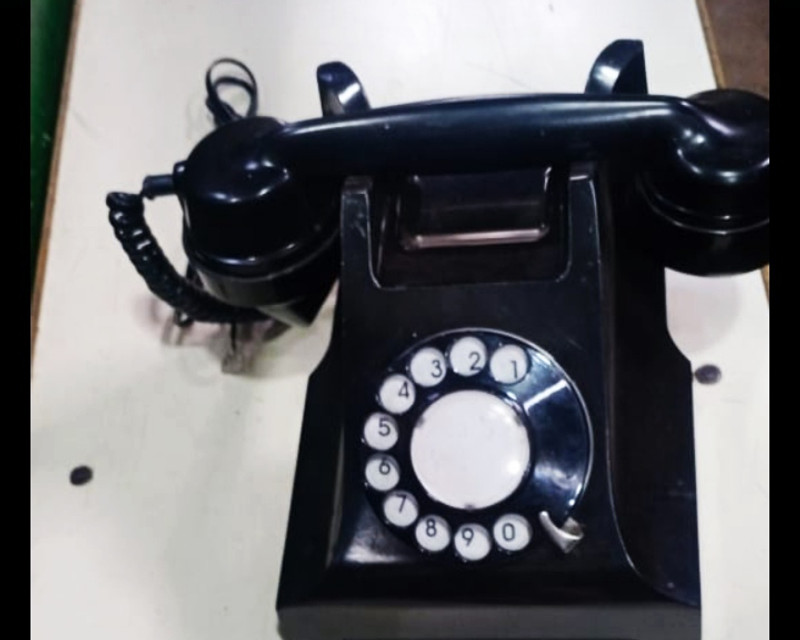 FFI FFI00005 Corded Landline Phone(Black)