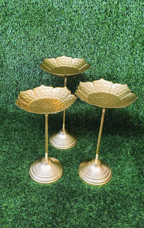 soberhandicraft Gold Iron Table Lantern(12 cm X 8 cm, Pack of 1)