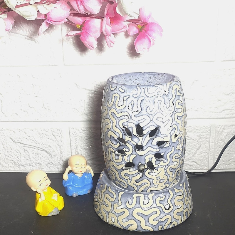 AAV WORLD BLUE DESIGN TABLE CERAMIC DIFFUSER Blue Ceramic Table Lantern(10 cm X 7 cm, Pack of 1)