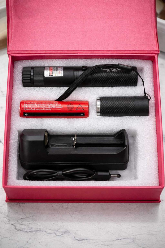TRADUP Laser Pointer JD-303 Rechargeable Kit(700 nm, green)