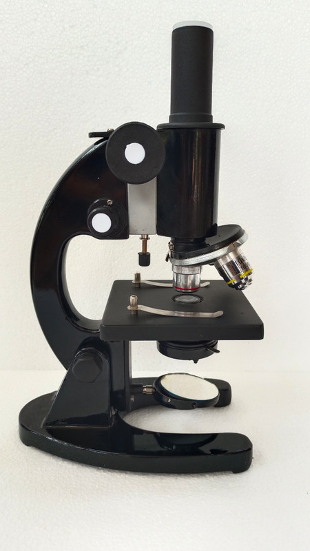 Kambojtraders 100x-600x Wide Field Senior Student Microscope(Black)
