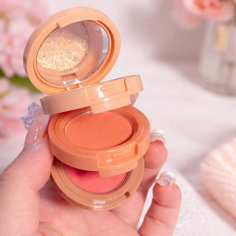 Airi creations 3-in-1 Face Blusher & Highlighter Mini Compact Palette | Travel-Friendly