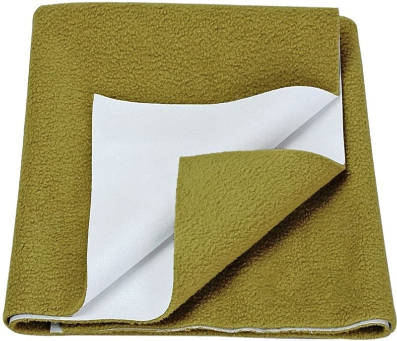 LORDWISH Cotton Baby Bed Protecting Mat(Golden Green, Medium)