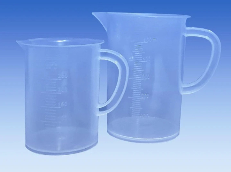 E&E Measuring Mug 250 ml, 500 ml for Kitchen Cooking Liquids and Solids Plastic Measuring Cup Set(750 ml)